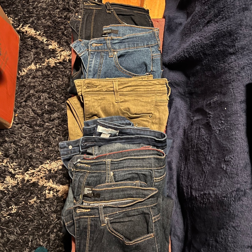 6 pair Forever 21 skinny Jeans size 6 tall